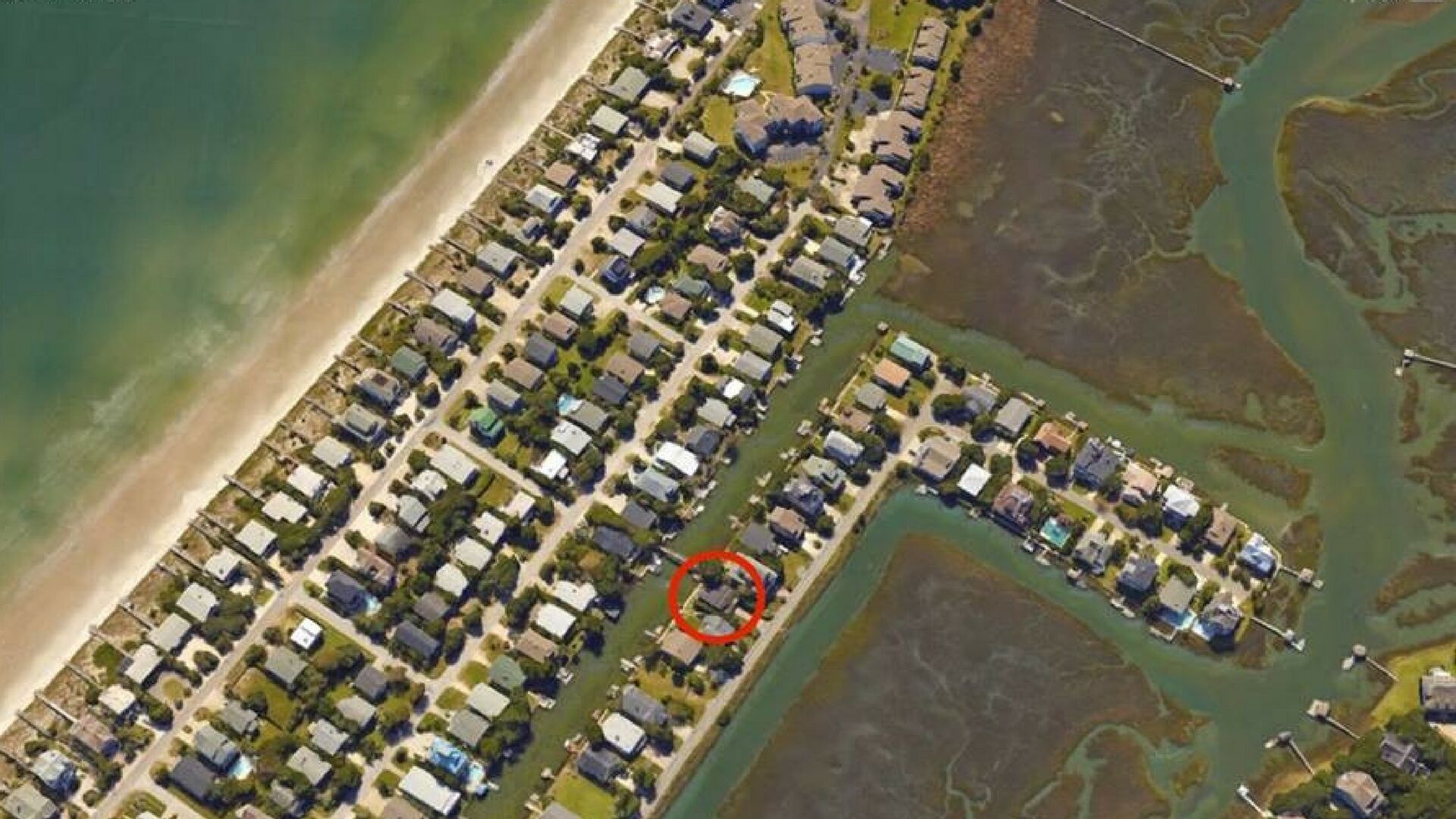 Perfect FAMILY VACATION WATERFRONT HOME 5bedroom Pawleys Island Litchfield Beach