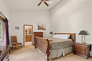 4 bedrooms, bed sheets