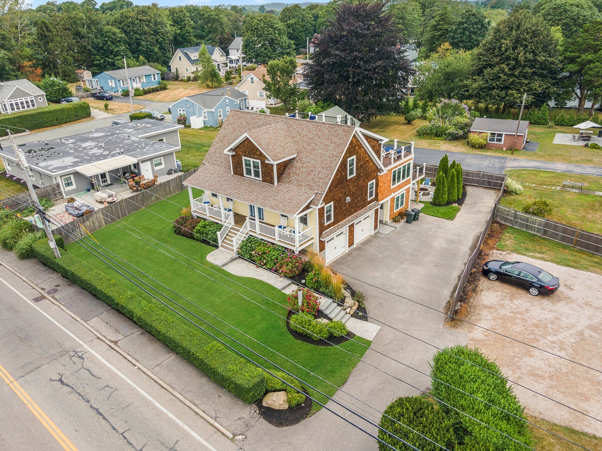 Located in Historic Narragansett Pier - Near Beach, Restaurants and Sea Wall