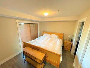 4 dormitorios, cuna de viaje, wifi gratis y ropa de cama