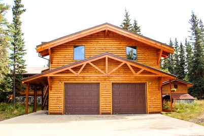 Denali Hideaway - Great For Families!