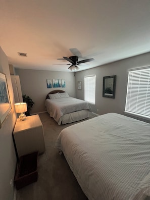 3 chambres, Wi-Fi gratuit, draps fournis