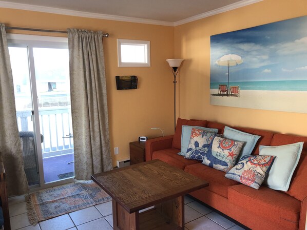 Téléviseur, lecteur de DVD