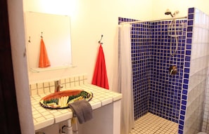 Shower, towels