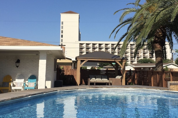 Enjoy your private pool after day on the beach