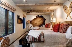 4 slaapkamers, een strijkplank/strijkijzer, gratis wifi