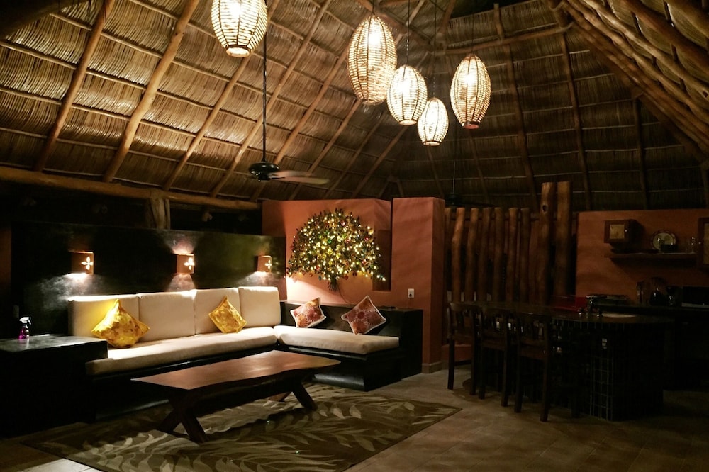Villa De Corazon - upper terrace