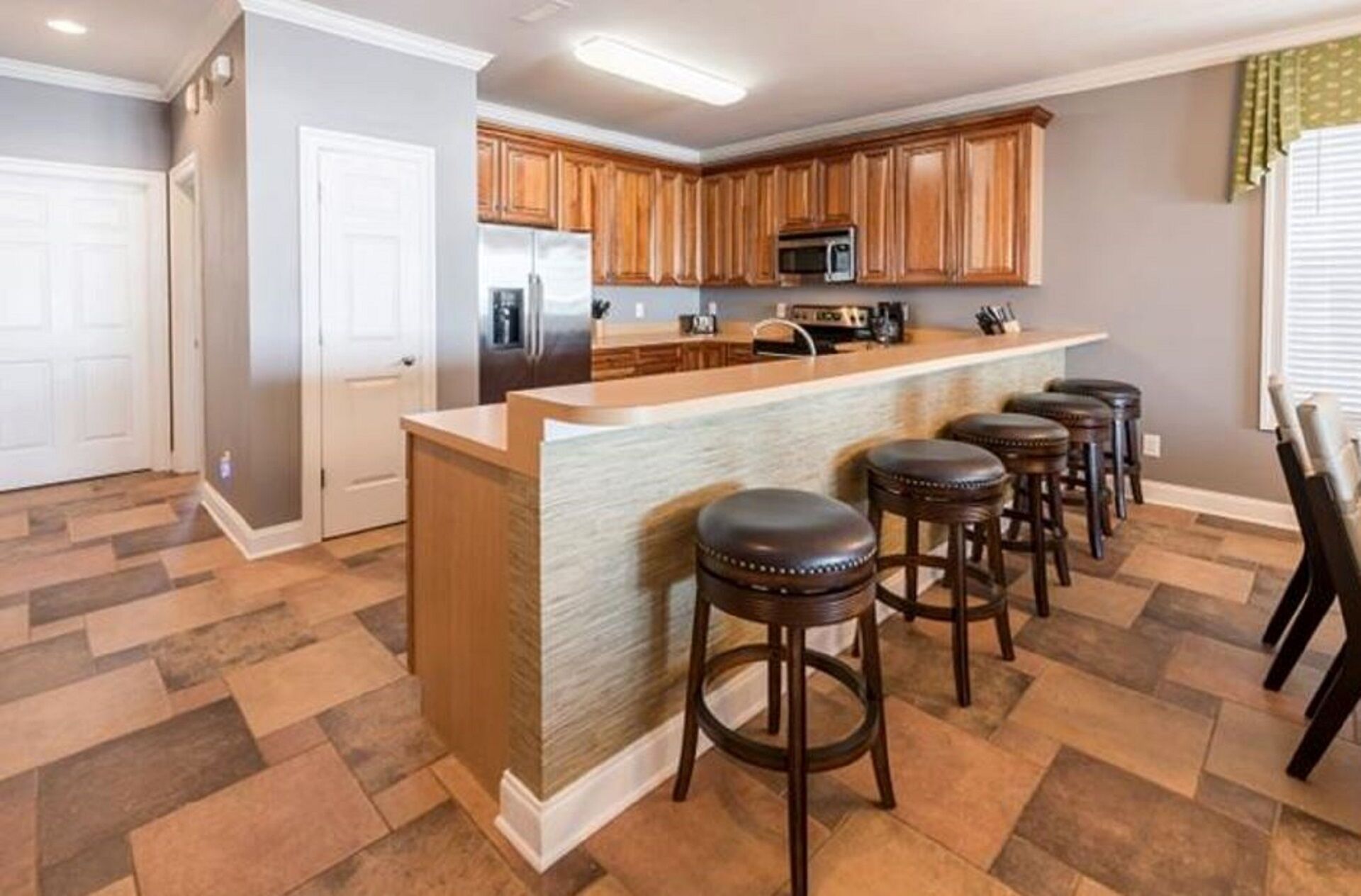 6 BR Oceanfront Home in Surfside Beach, SC. Sleeps 20