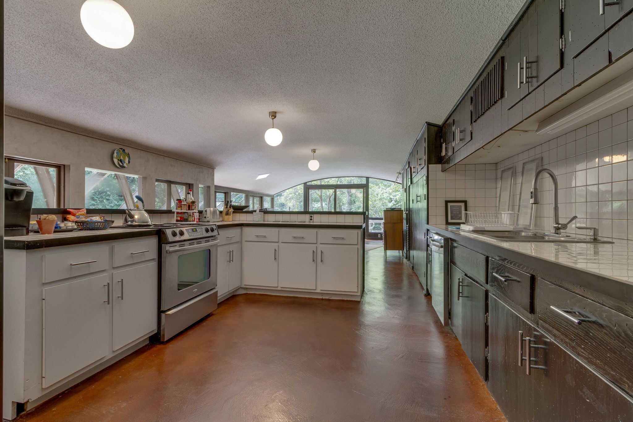 Historic Mid-Century Modern Gem