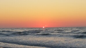 Beach - Beautiful 2 Bedroom, 2 Bath Ocean View Condo in Surfside Beach (Surfside Beach)
