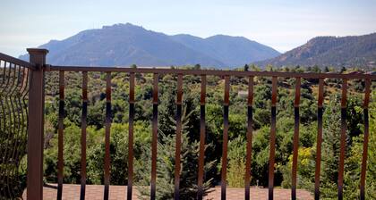 Counting Stars Adobe, beautiful private rooftop deck, unique property