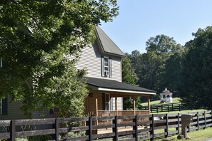 Exterior - Elk Ridge Ranch-French Lick-Family Reunions Corporate Retreats, Private Parties (shoals)