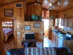1 habitación, internet y ropa de cama