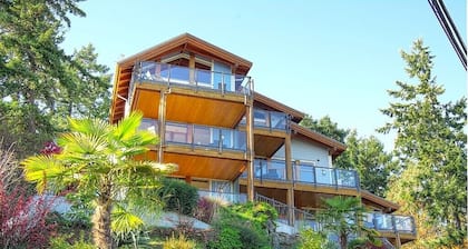 Suite de lujo de dos dormitorios con espectaculares vistas al mar