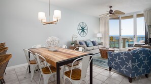 Smart-TV, DVD-spiller og filmbibliotek