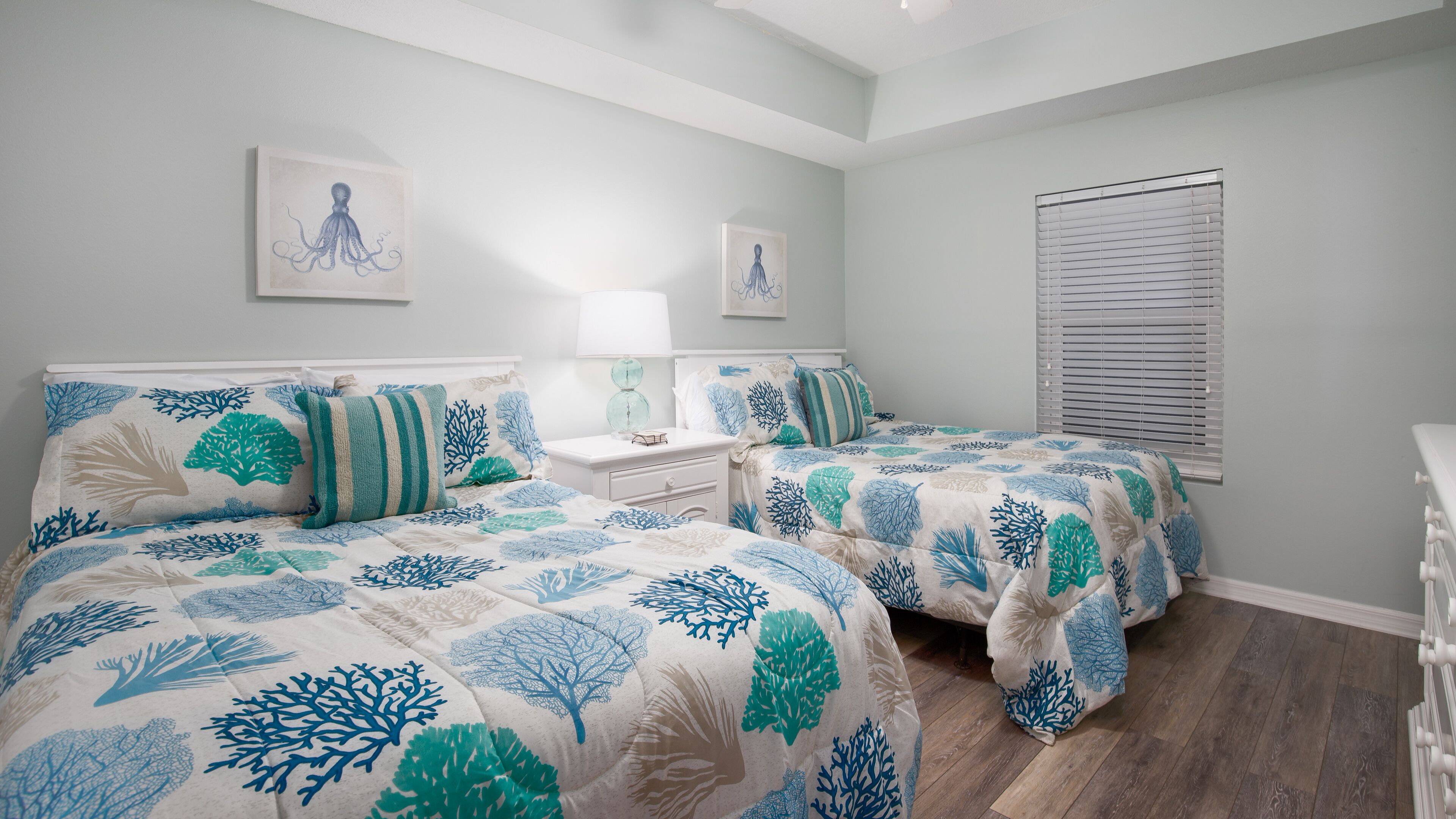 !!Discounted!! Fall Rates: Ocean Front-Hot Tub-3 Pools-Large Balcony-Pier Side