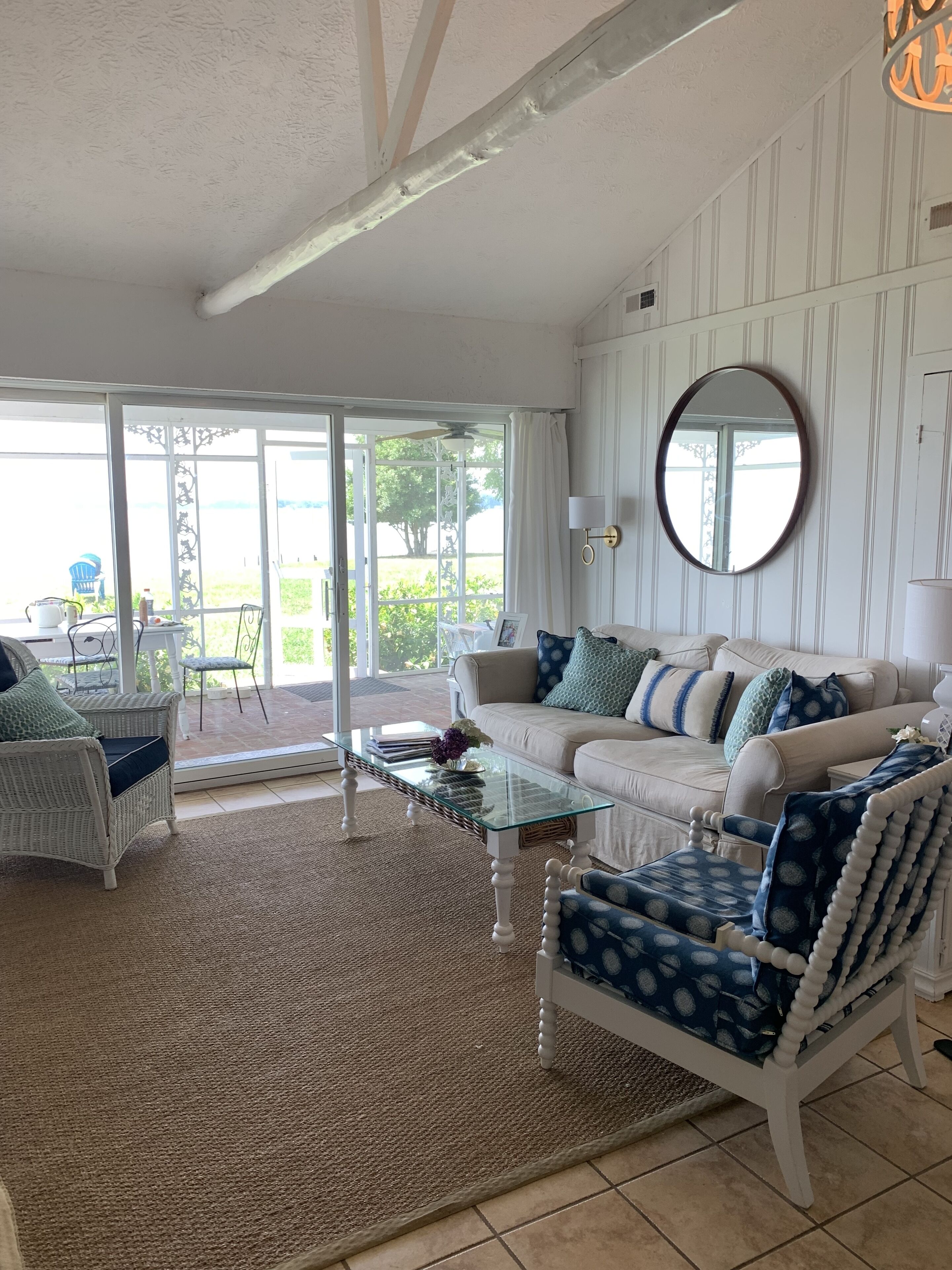 Waterfront River Home- Chesapeake Bay, Deltaville, VA. Pier and private beach 