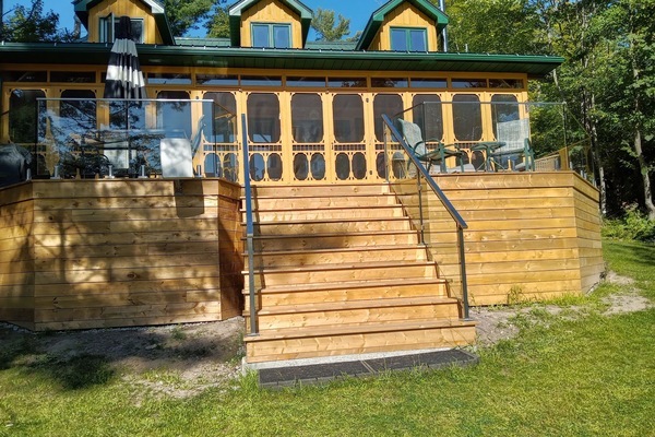 New deck with glass railings