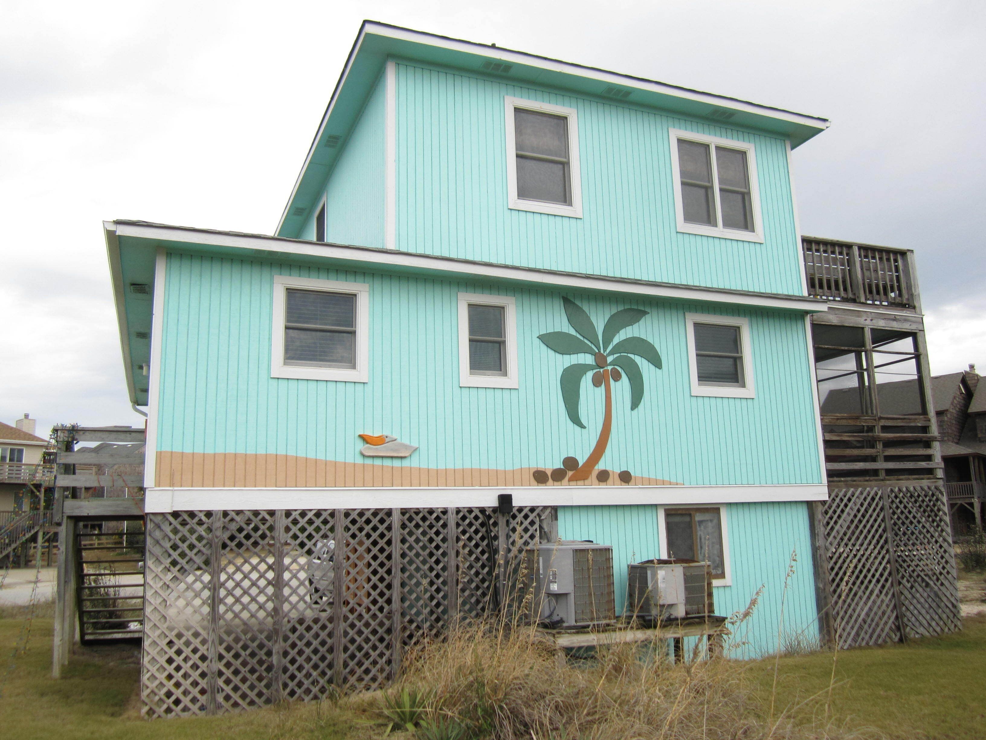 Great Ocean Views! Community Pool! Hot Tub! Tiki Bar!