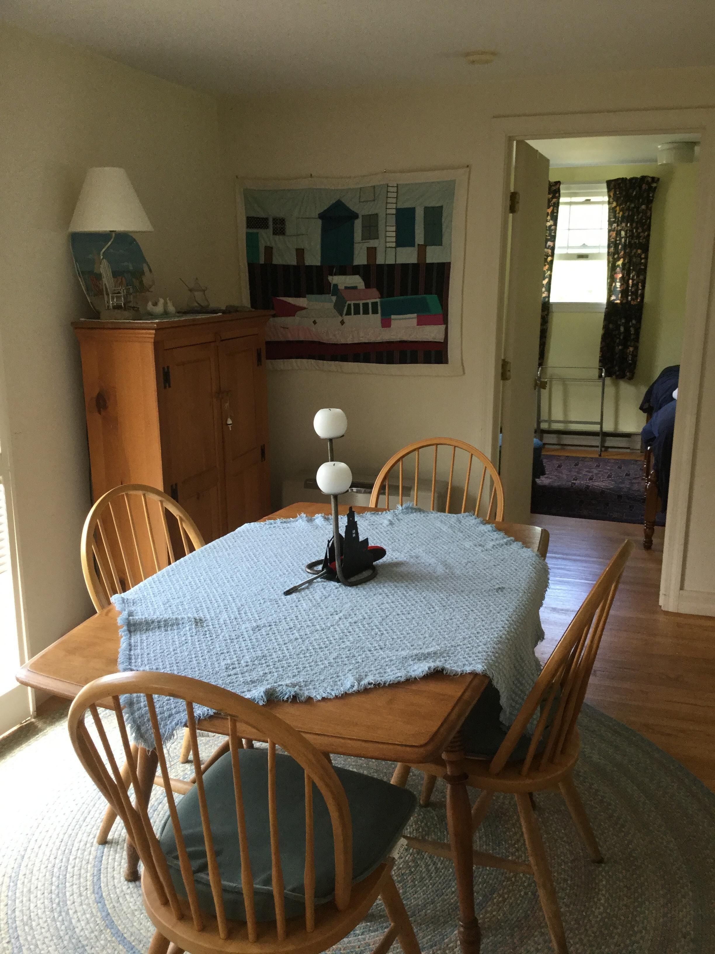 The dining area can seat 6....