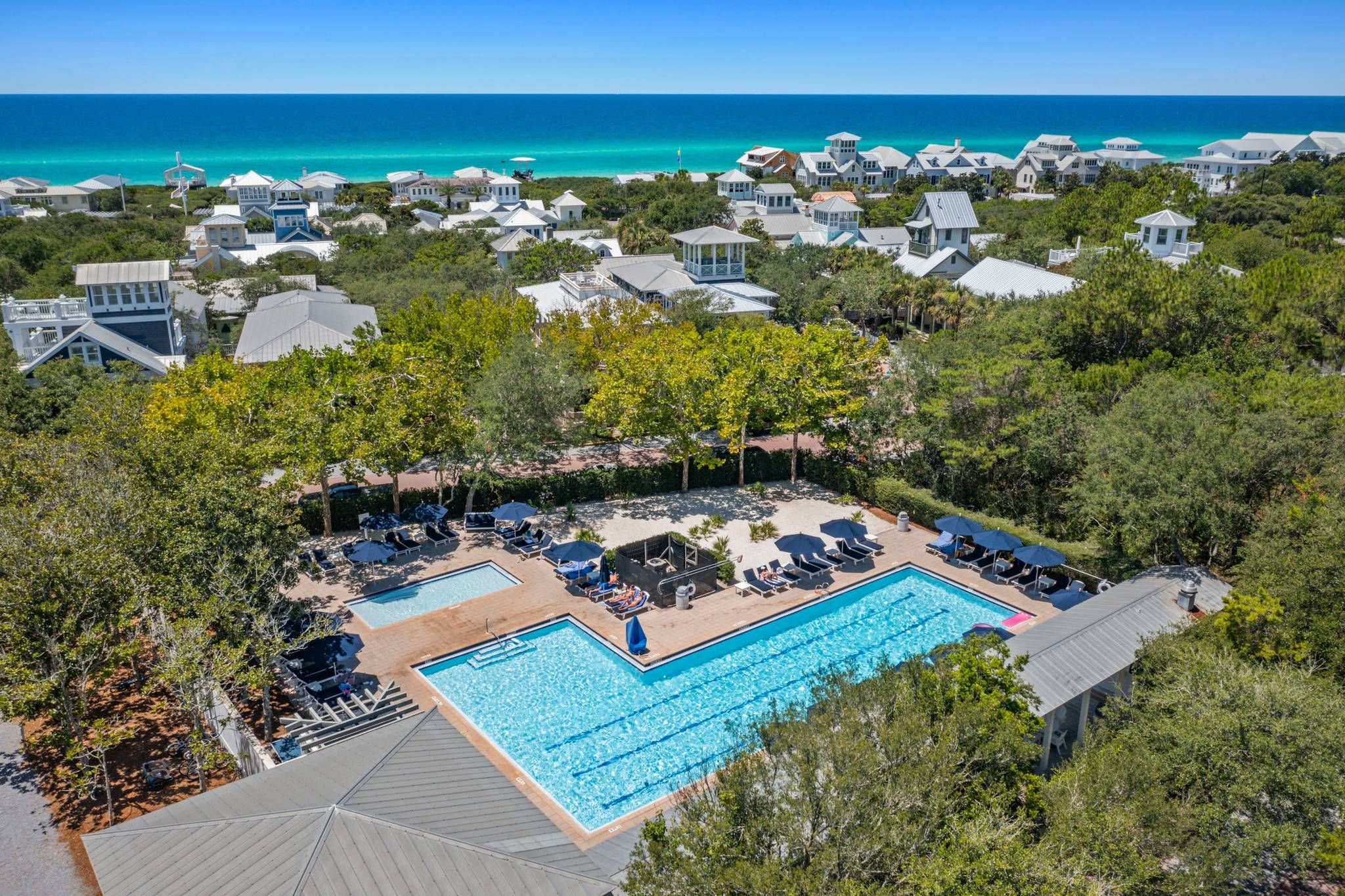 3 community pools, heated in the off season (optional amenities fees apply)