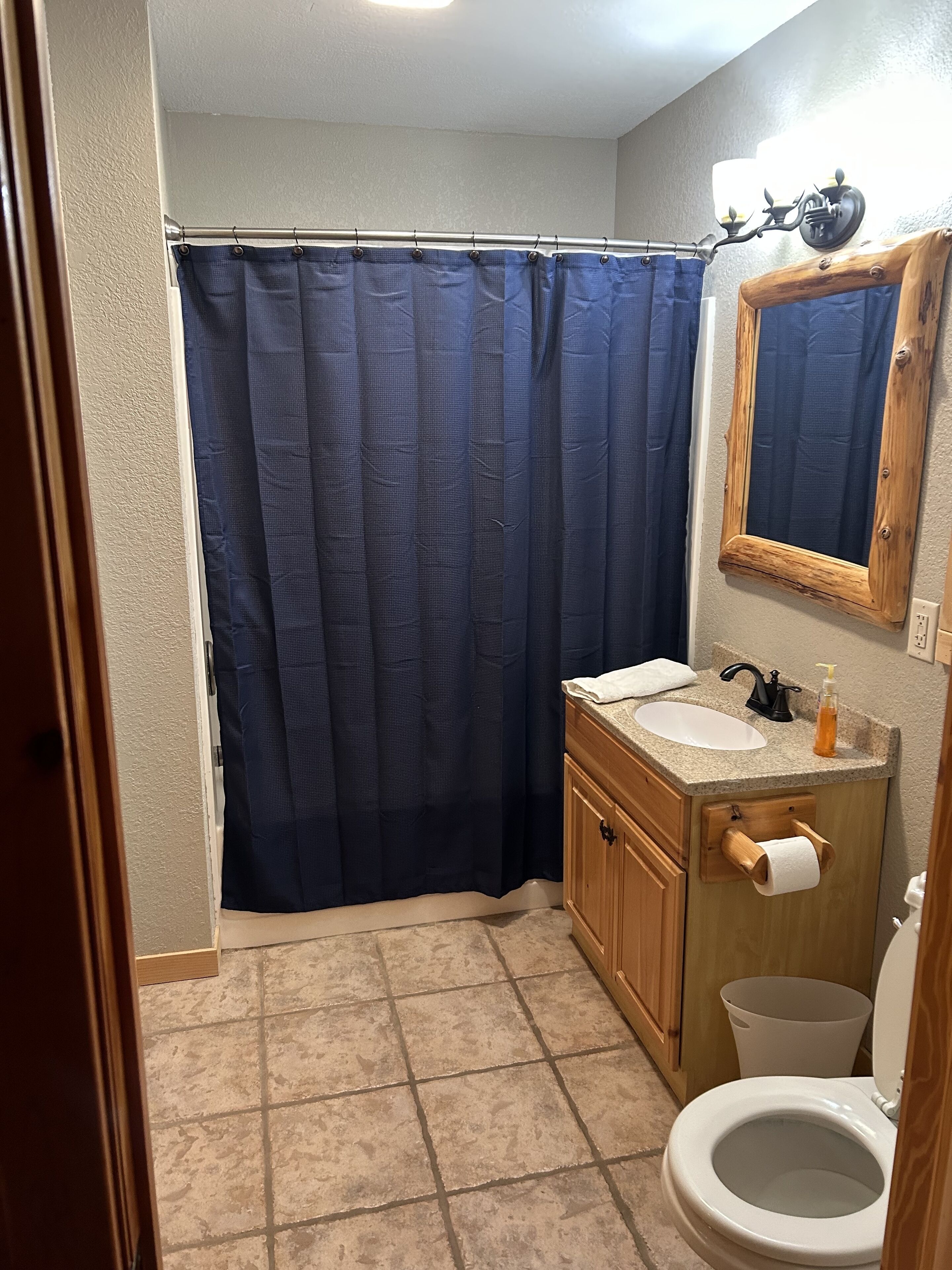 Stunning private lake home located on beautiful Cove Bay.