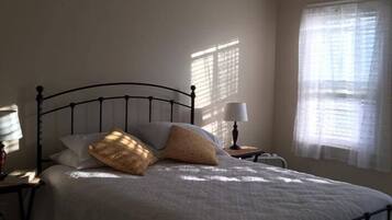 2 habitaciones, tabla de planchar con plancha y wifi gratis