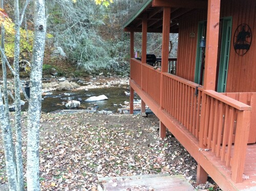 Cozy Little Cabin Located Along The Banks Of A Beautiful Trout Stream