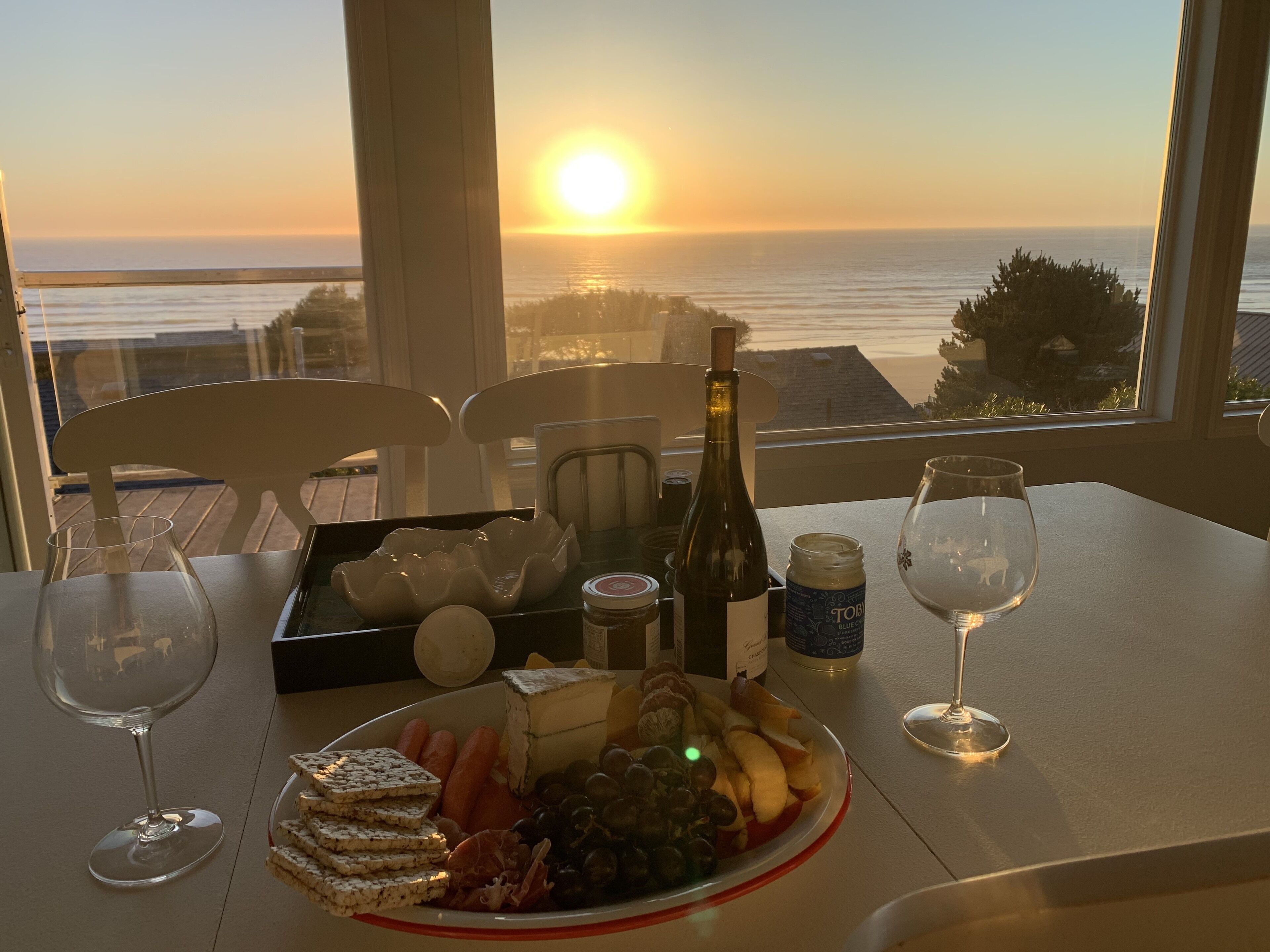 Nye Beach Location. Walk to the Beach!