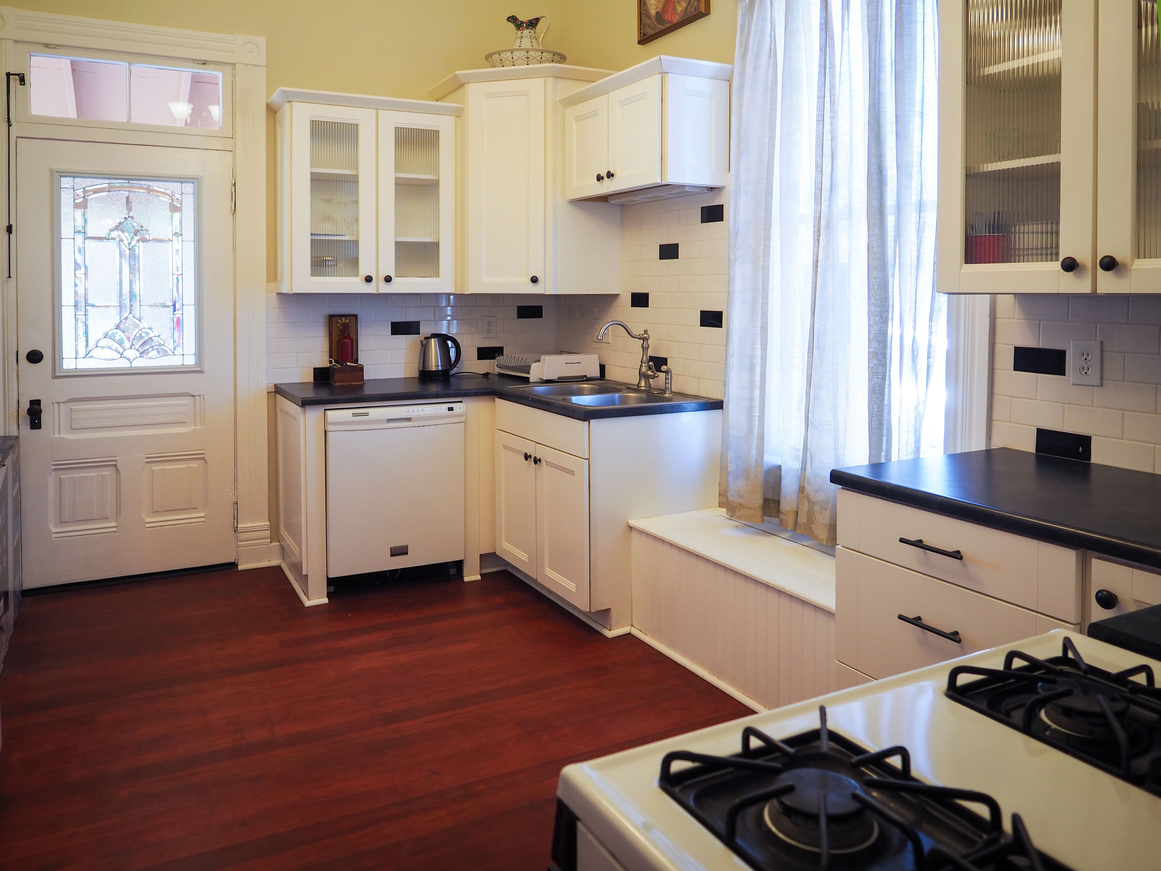 The Downtown House/Suite-One Bedroom/One Bath- Full house in Downtown Tucson