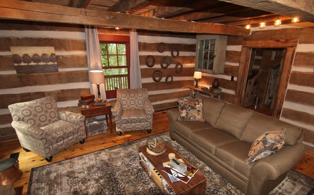 "New" 1800's Log Cabin Getaway • Kennedy Cabin At High Falls • Amazing Views