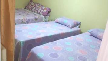 Laptop workspace, free WiFi, individually furnished, bed sheets