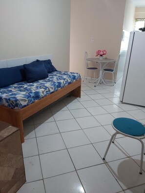 Tabla de planchar con plancha y wifi gratis