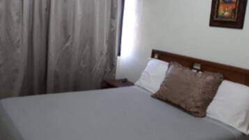 Free WiFi, bed sheets