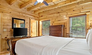 3 bedrooms, internet, bed sheets