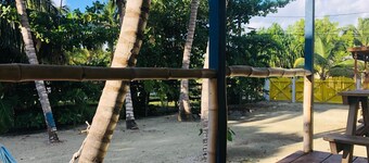 Gumbo Limbo Art Cabana - Stunning Peaceful Cabana, Steps From Ocean, Free Bikes