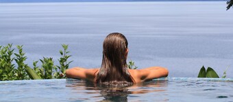 House of Bamboo, kåret som en af verdens top 10 infinity pools.