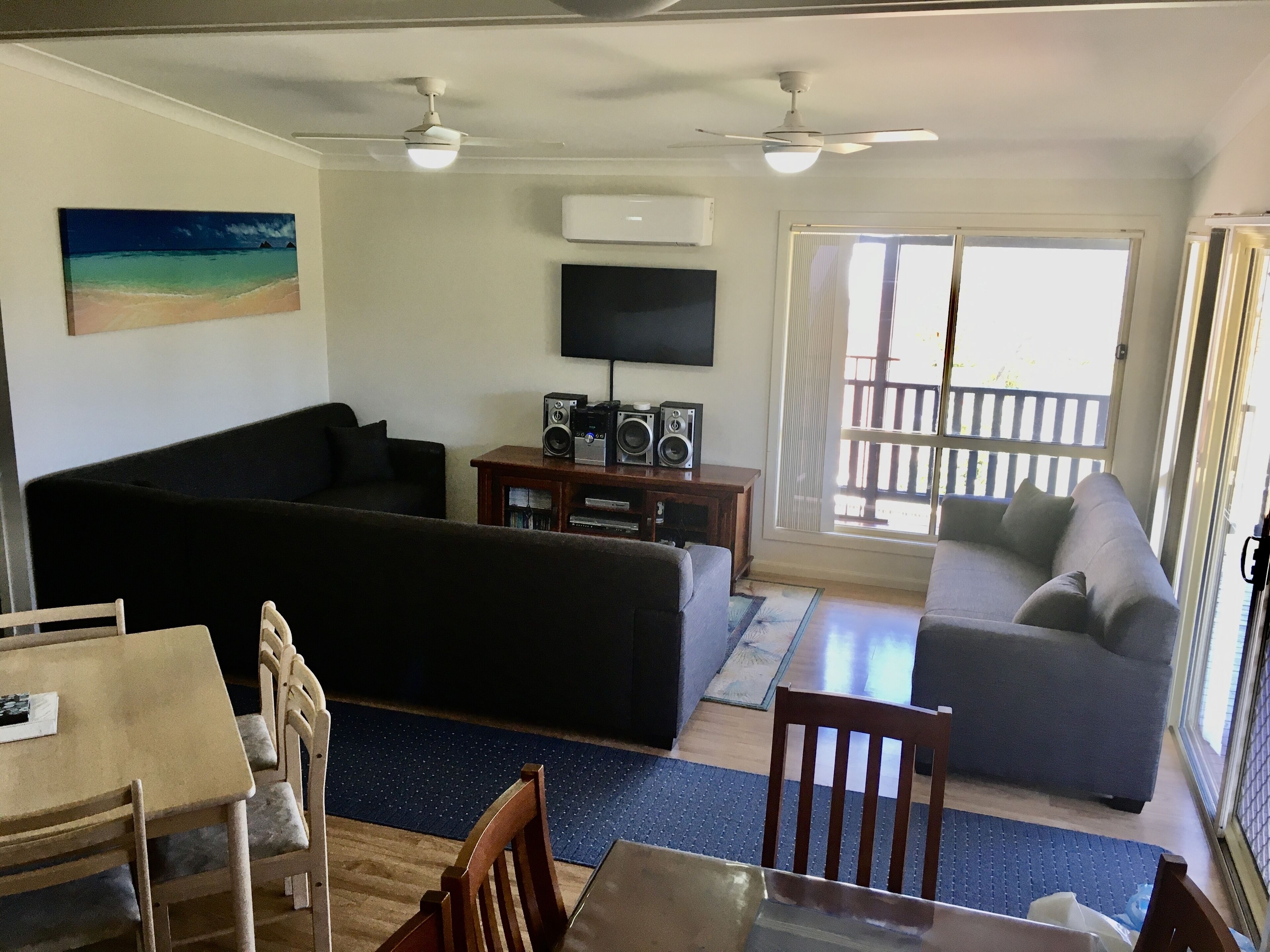 Smart TV, DVD player, video library, stereo