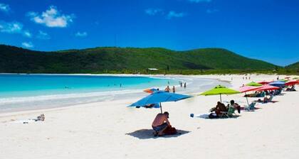 Atemberaubend entspannend !! Einfacher Spaziergang zum Strand, sehr privater Pool Einstellung