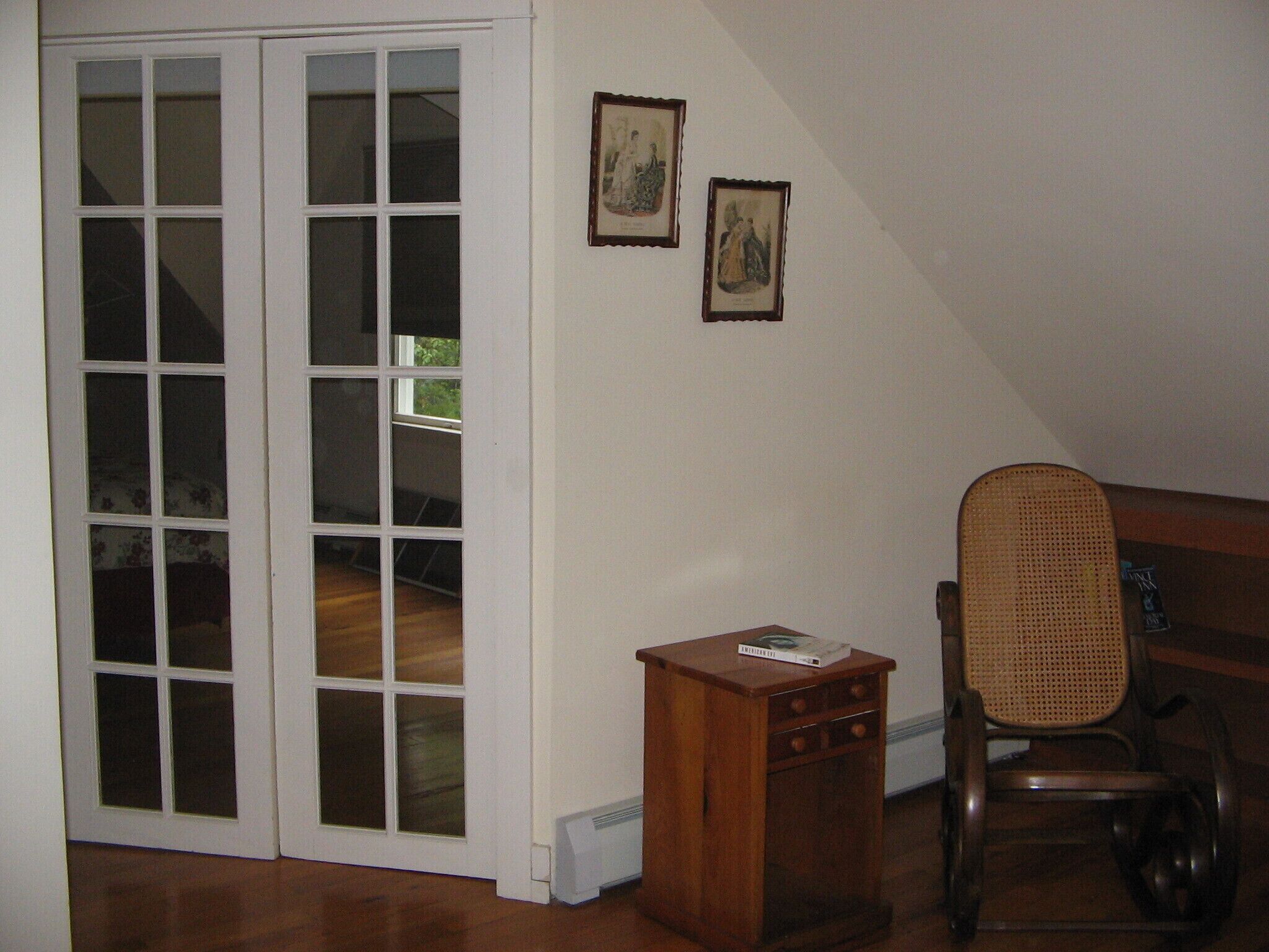 Waterfront Historic Home on FALL CREEK - Weekly rate same as 5 nights