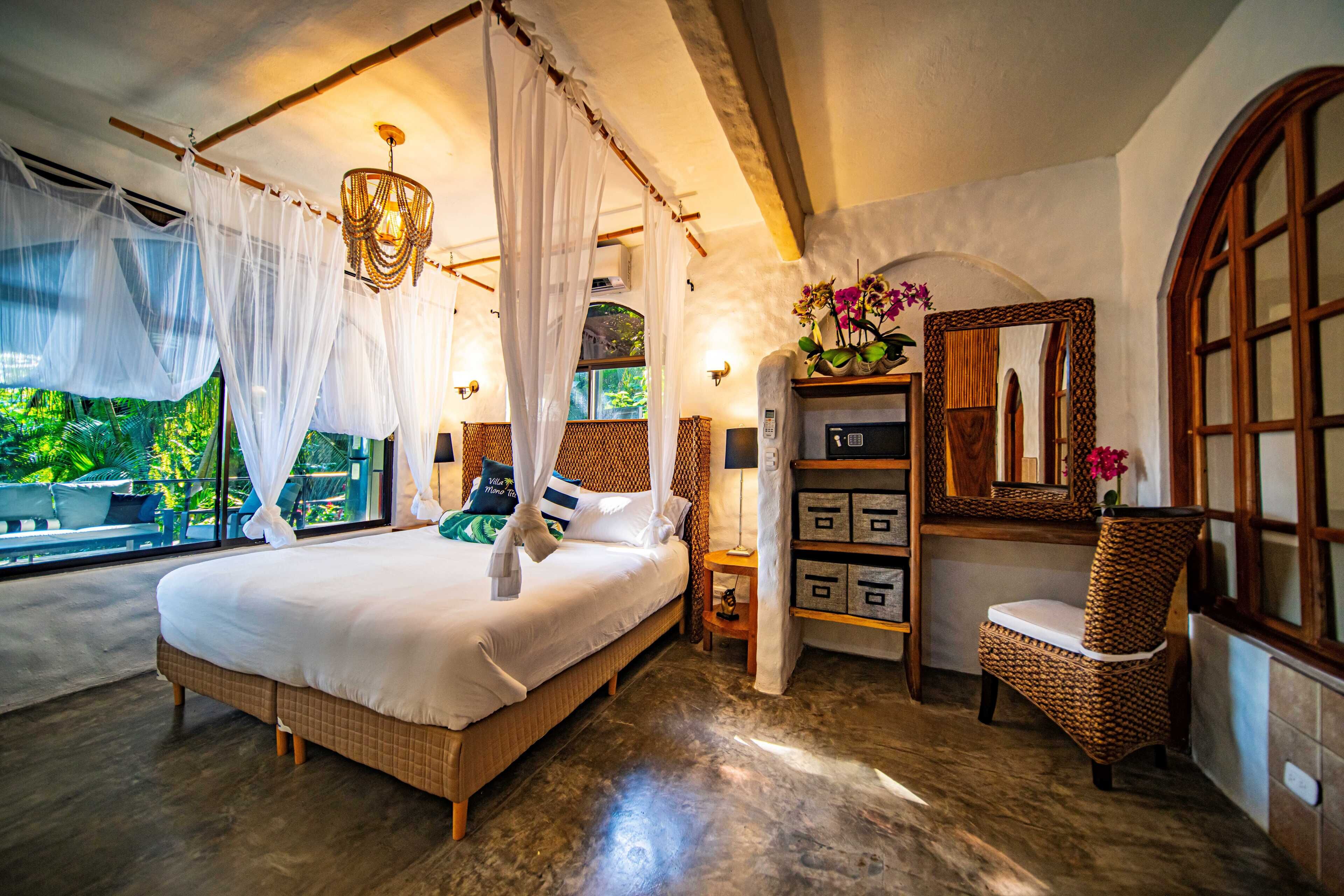 4 chambres, coffres-forts dans les chambres, bureau, Wi-Fi gratuit