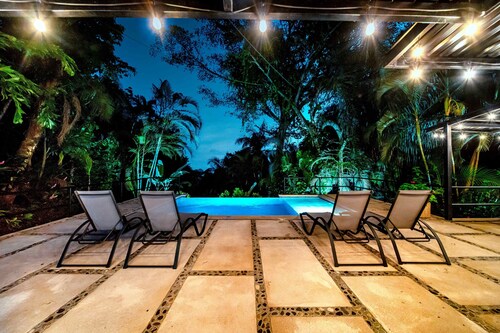 Villa Mono Titi -  Luxury Renovated 4 Bedroom Home in Manuel Antonio