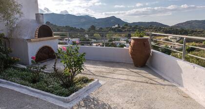 Sterei Cottage Traditional House Impresionante vista al mar