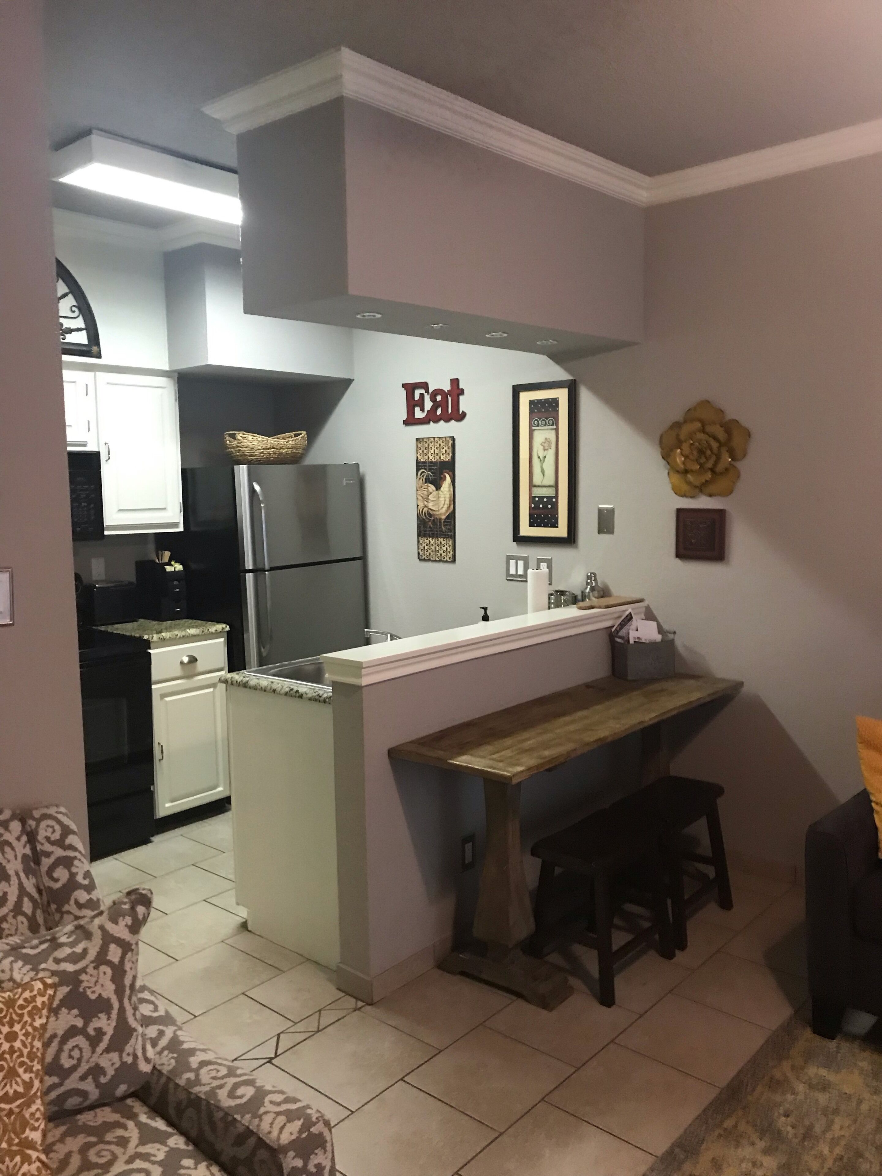 This cozy 1 bedroom condo is located on the The Island on Lake Travis.