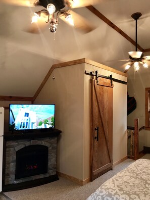 アイロン / アイロン台、WiFi、ベッドシーツ