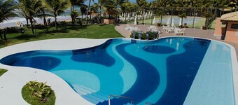 BEST OF GUARAJUBA, GENIPABU SUMMER HOUSE, BEACH BORDER