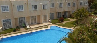 Casa Familiar Acapulco Punta Diamante, Fracc. Puente del Mar, cerca de la playa.