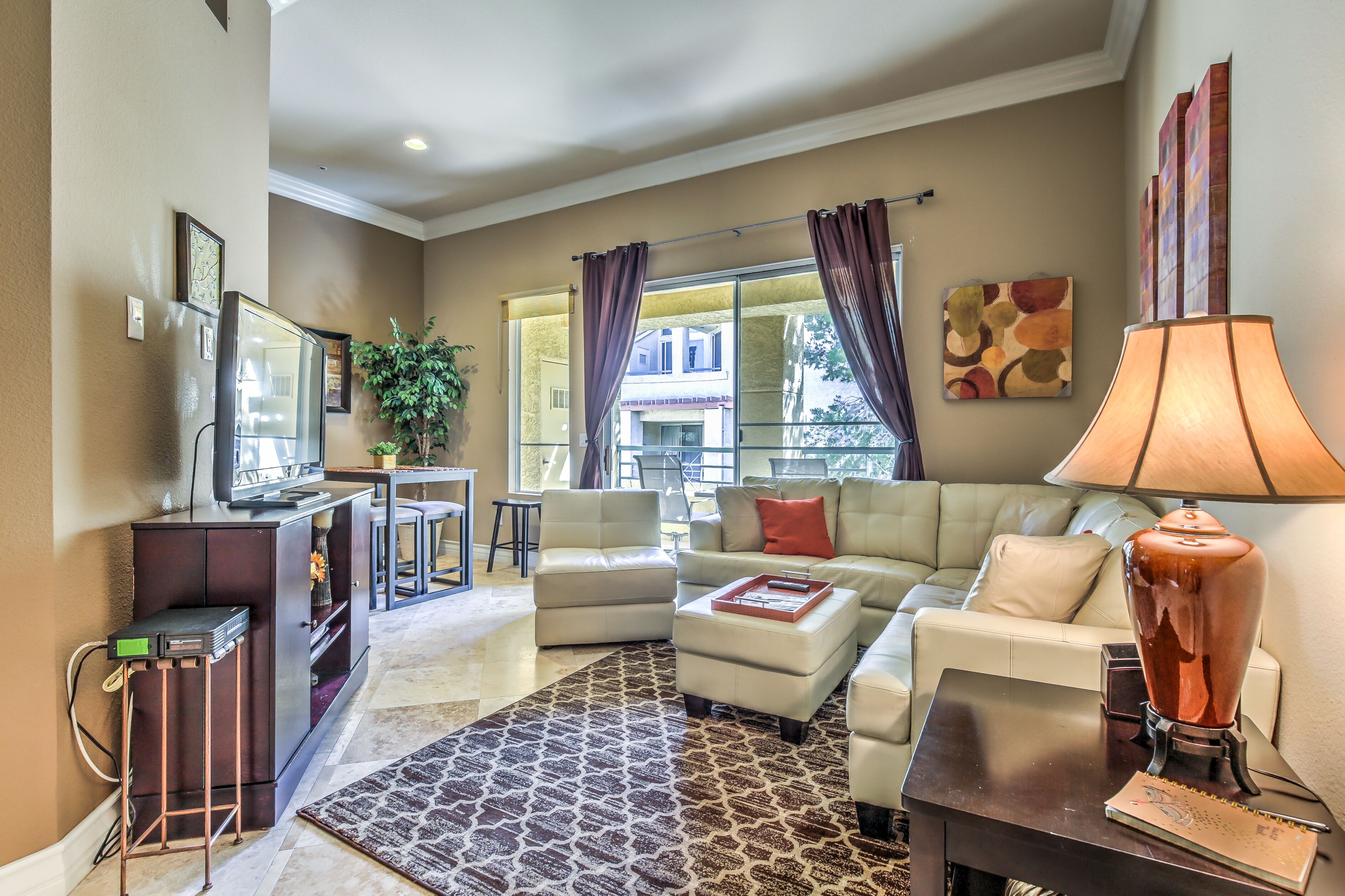 Resort Condo♡♡ 1 BDRM/1 Bath♡♡