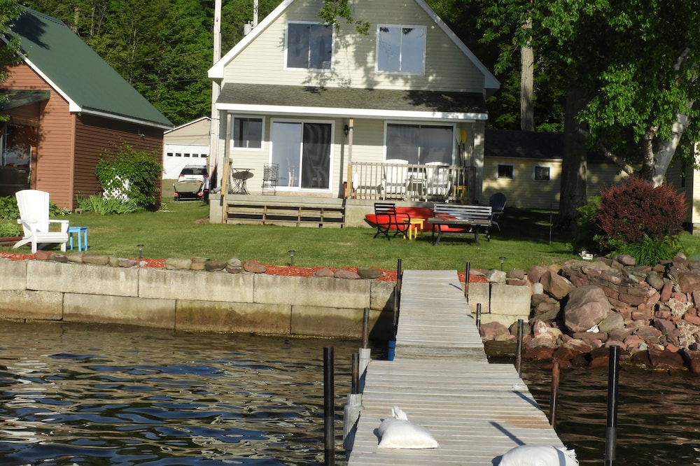 Sandy Pond / Lake Ontario on the lake