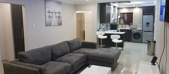 Semeni Asante - Un foyer de luxe, de paix et de confort